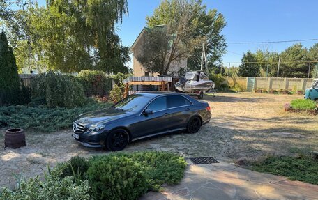Mercedes-Benz E-Класс, 2013 год, 2 070 000 рублей, 10 фотография