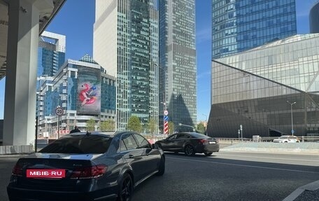 Mercedes-Benz E-Класс, 2013 год, 2 070 000 рублей, 11 фотография