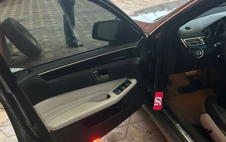 Mercedes-Benz E-Класс, 2013 год, 2 070 000 рублей, 8 фотография