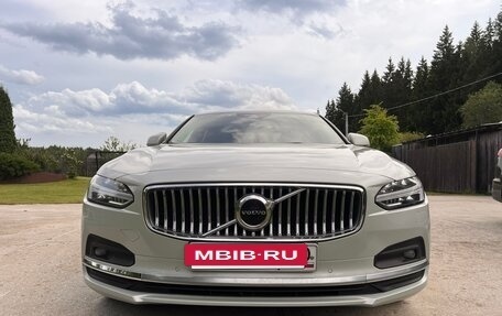 Volvo S90 II рестайлинг, 2020 год, 2 960 000 рублей, 10 фотография
