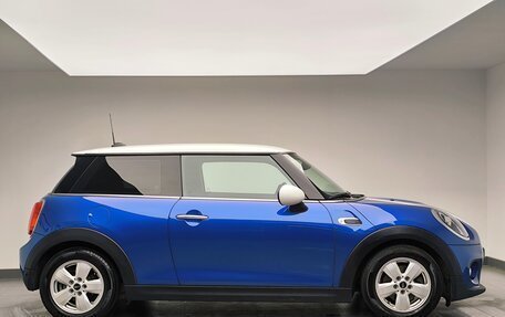 MINI Hatch, 2018 год, 1 590 000 рублей, 3 фотография