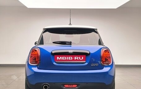 MINI Hatch, 2018 год, 1 590 000 рублей, 5 фотография