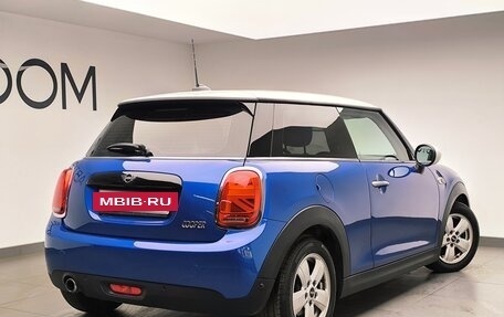 MINI Hatch, 2018 год, 1 590 000 рублей, 4 фотография