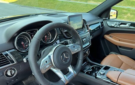 Mercedes-Benz GLE, 2017 год, 4 500 000 рублей, 25 фотография