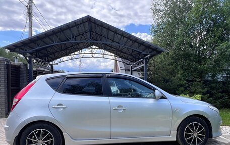 Hyundai i30 I, 2010 год, 680 000 рублей, 3 фотография