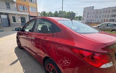 Hyundai Solaris II рестайлинг, 2011 год, 720 000 рублей, 5 фотография