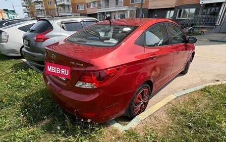 Hyundai Solaris II рестайлинг, 2011 год, 720 000 рублей, 3 фотография