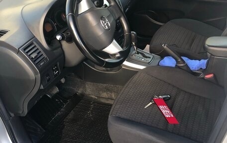 Toyota Corolla, 2012 год, 1 350 000 рублей, 6 фотография