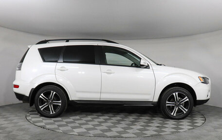 Mitsubishi Outlander III рестайлинг 3, 2011 год, 1 149 000 рублей, 4 фотография