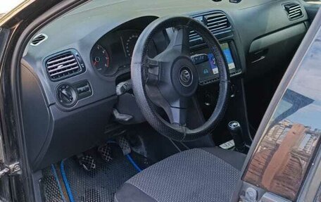 Volkswagen Polo VI (EU Market), 2012 год, 700 000 рублей, 7 фотография