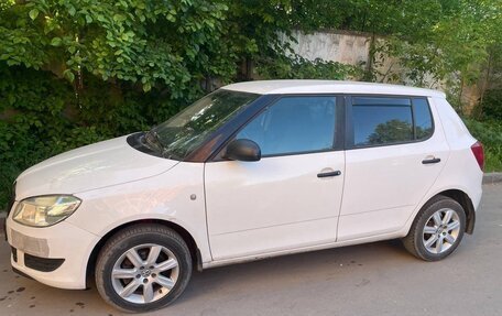 Skoda Fabia II, 2013 год, 580 000 рублей, 3 фотография