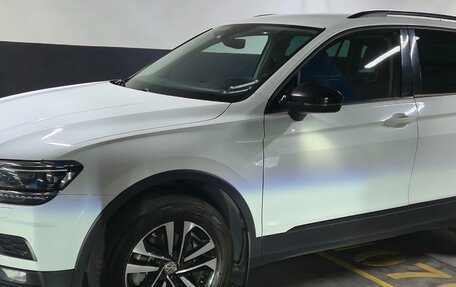 Volkswagen Tiguan II, 2020 год, 3 100 000 рублей, 2 фотография