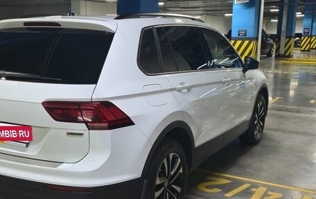 Volkswagen Tiguan II, 2020 год, 3 100 000 рублей, 6 фотография