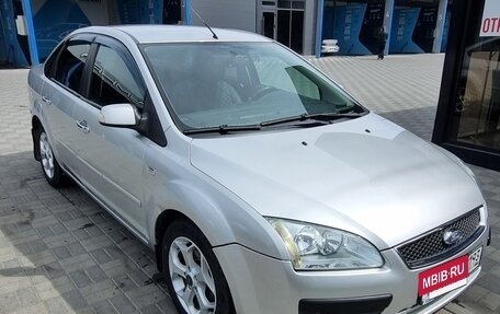 Ford Focus II рестайлинг, 2007 год, 700 000 рублей, 2 фотография