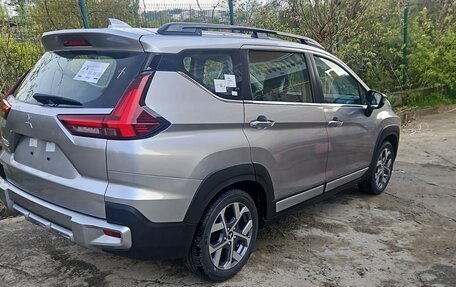 Mitsubishi Xpander, 2024 год, 3 550 000 рублей, 3 фотография