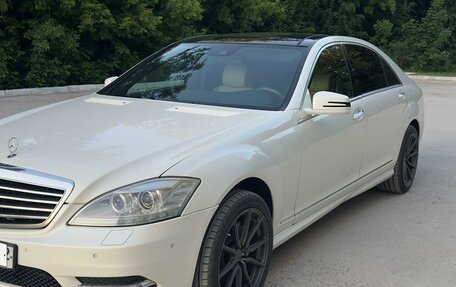Mercedes-Benz S-Класс, 2010 год, 1 700 000 рублей, 5 фотография