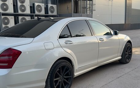 Mercedes-Benz S-Класс, 2010 год, 1 700 000 рублей, 6 фотография