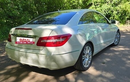 Mercedes-Benz E-Класс, 2012 год, 1 890 000 рублей, 4 фотография