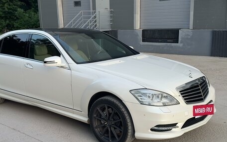 Mercedes-Benz S-Класс, 2010 год, 1 700 000 рублей, 4 фотография