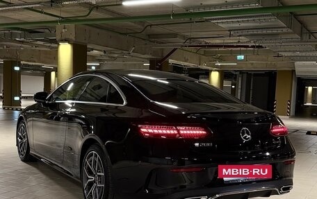 Mercedes-Benz E-Класс, 2021 год, 7 000 000 рублей, 5 фотография