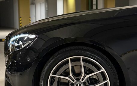 Mercedes-Benz E-Класс, 2021 год, 7 000 000 рублей, 9 фотография