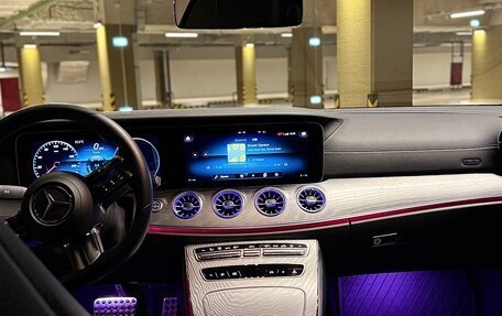 Mercedes-Benz E-Класс, 2021 год, 7 000 000 рублей, 11 фотография