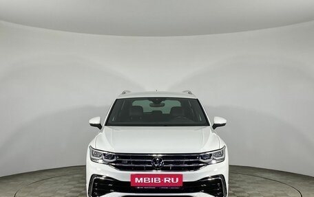Volkswagen Tiguan II, 2021 год, 4 200 000 рублей, 3 фотография
