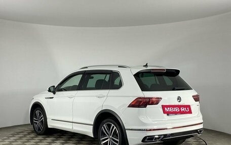 Volkswagen Tiguan II, 2021 год, 4 200 000 рублей, 7 фотография