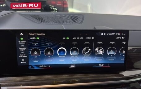 BMW X7, 2022 год, 10 000 000 рублей, 9 фотография