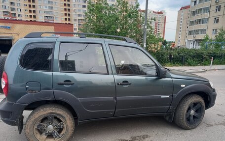 Chevrolet Niva I рестайлинг, 2015 год, 550 000 рублей, 7 фотография