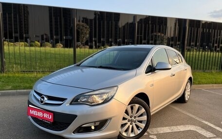 Opel Astra J, 2013 год, 960 000 рублей, 1 фотография