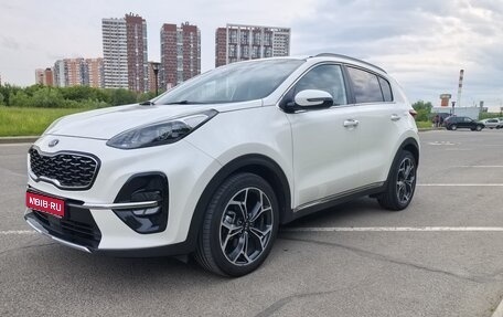 KIA Sportage IV рестайлинг, 2020 год, 2 840 000 рублей, 1 фотография