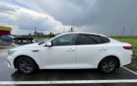 KIA Optima IV, 2019 год, 950 000 рублей, 2 фотография