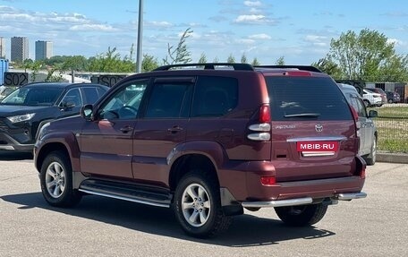 Toyota Land Cruiser Prado 120 рестайлинг, 2007 год, 2 700 000 рублей, 7 фотография