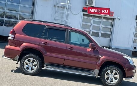 Toyota Land Cruiser Prado 120 рестайлинг, 2007 год, 2 700 000 рублей, 3 фотография