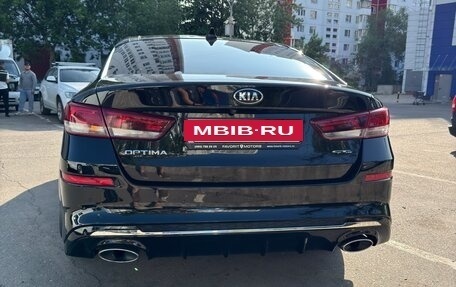 KIA Optima IV, 2018 год, 2 400 000 рублей, 3 фотография