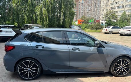 BMW 1 серия, 2020 год, 3 300 000 рублей, 5 фотография