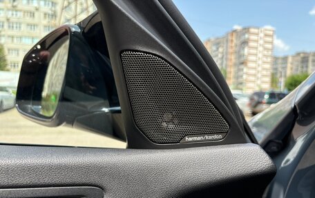 BMW 1 серия, 2020 год, 3 300 000 рублей, 14 фотография