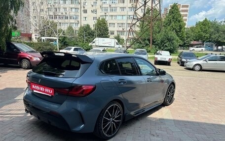 BMW 1 серия, 2020 год, 3 300 000 рублей, 4 фотография
