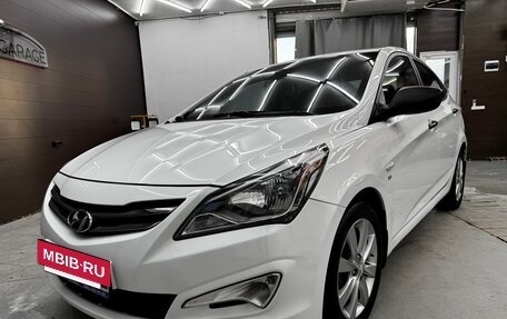 Hyundai Solaris II рестайлинг, 2015 год, 1 200 000 рублей, 19 фотография