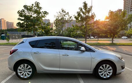 Opel Astra J, 2013 год, 960 000 рублей, 8 фотография