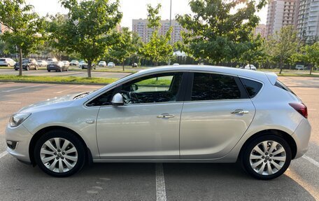 Opel Astra J, 2013 год, 960 000 рублей, 9 фотография