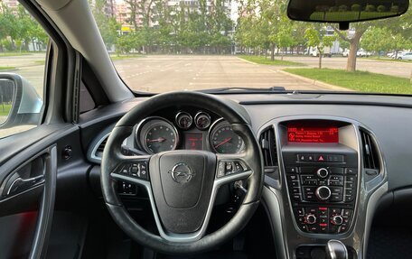 Opel Astra J, 2013 год, 960 000 рублей, 14 фотография