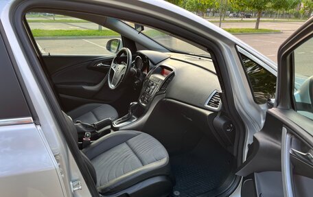 Opel Astra J, 2013 год, 960 000 рублей, 15 фотография