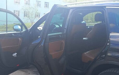 Volkswagen Touareg III, 2014 год, 2 850 000 рублей, 2 фотография