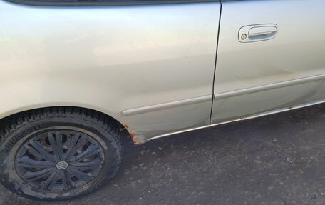Toyota Corolla, 2001 год, 200 000 рублей, 3 фотография