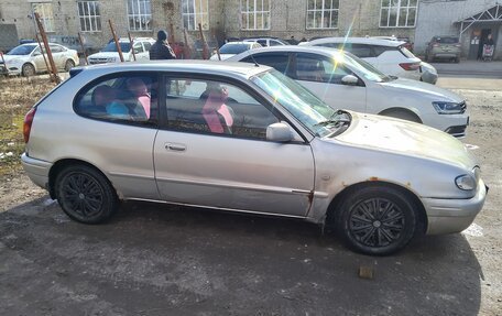Toyota Corolla, 2001 год, 200 000 рублей, 10 фотография