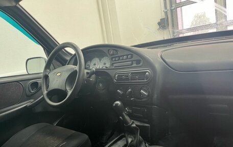 Chevrolet Niva I рестайлинг, 2006 год, 304 000 рублей, 16 фотография