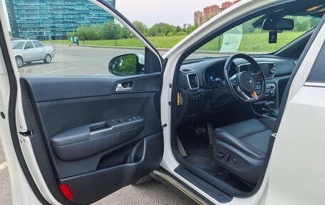KIA Sportage IV рестайлинг, 2020 год, 2 840 000 рублей, 6 фотография