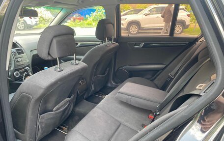 Mercedes-Benz C-Класс, 2009 год, 850 000 рублей, 6 фотография